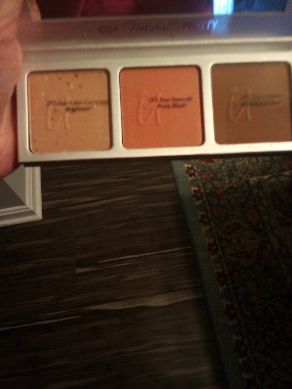 it cosmetics CC+ Radiance Palette